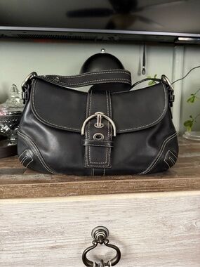 Vintage coach large soho in black y2k